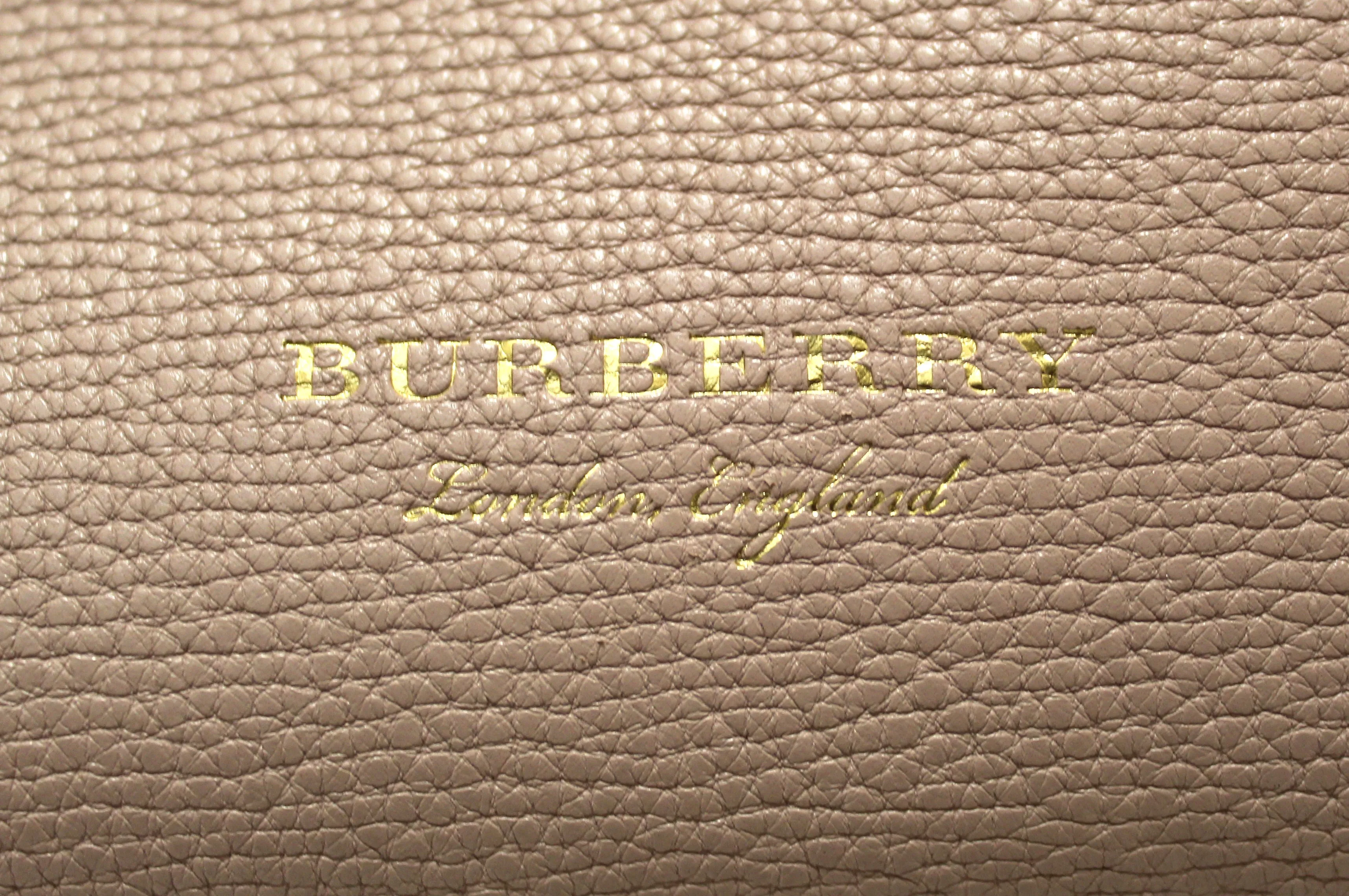 Authentic Burberry Powder Pink Leather and House Check Fabric Medium Banner Tote Bag