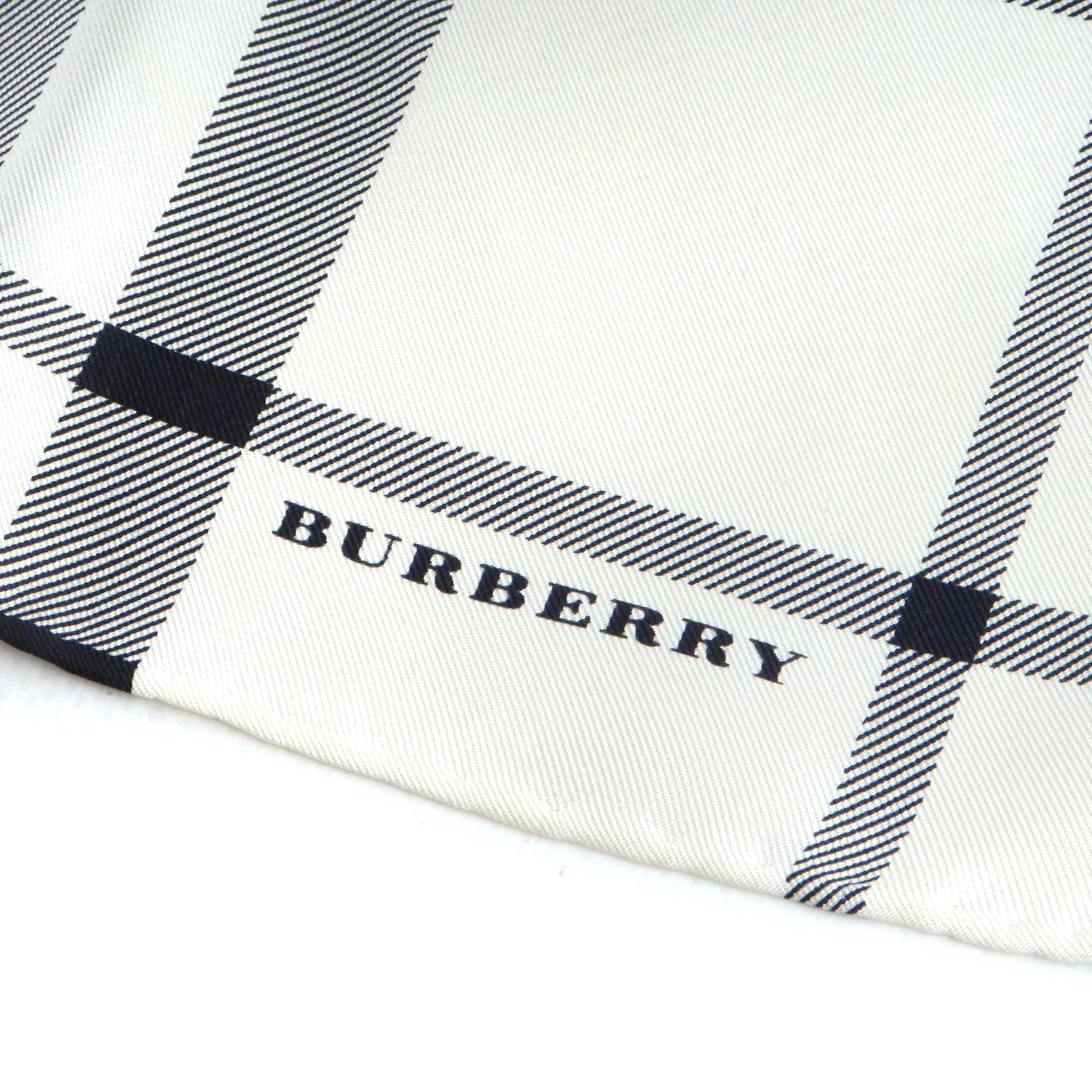 BURBERRY BURBERRY Silk handkerchief
