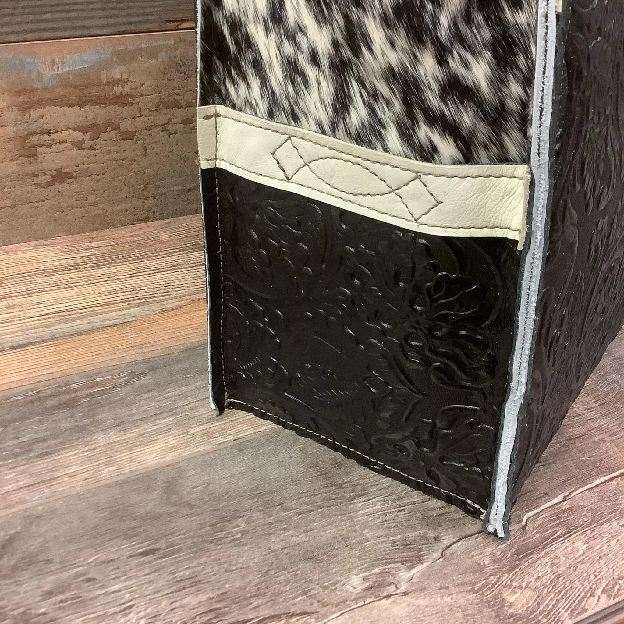 Get Outta Dodge Hybrid Tote - #27718