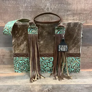 Get Outta Town Hybrid Tote - #24087