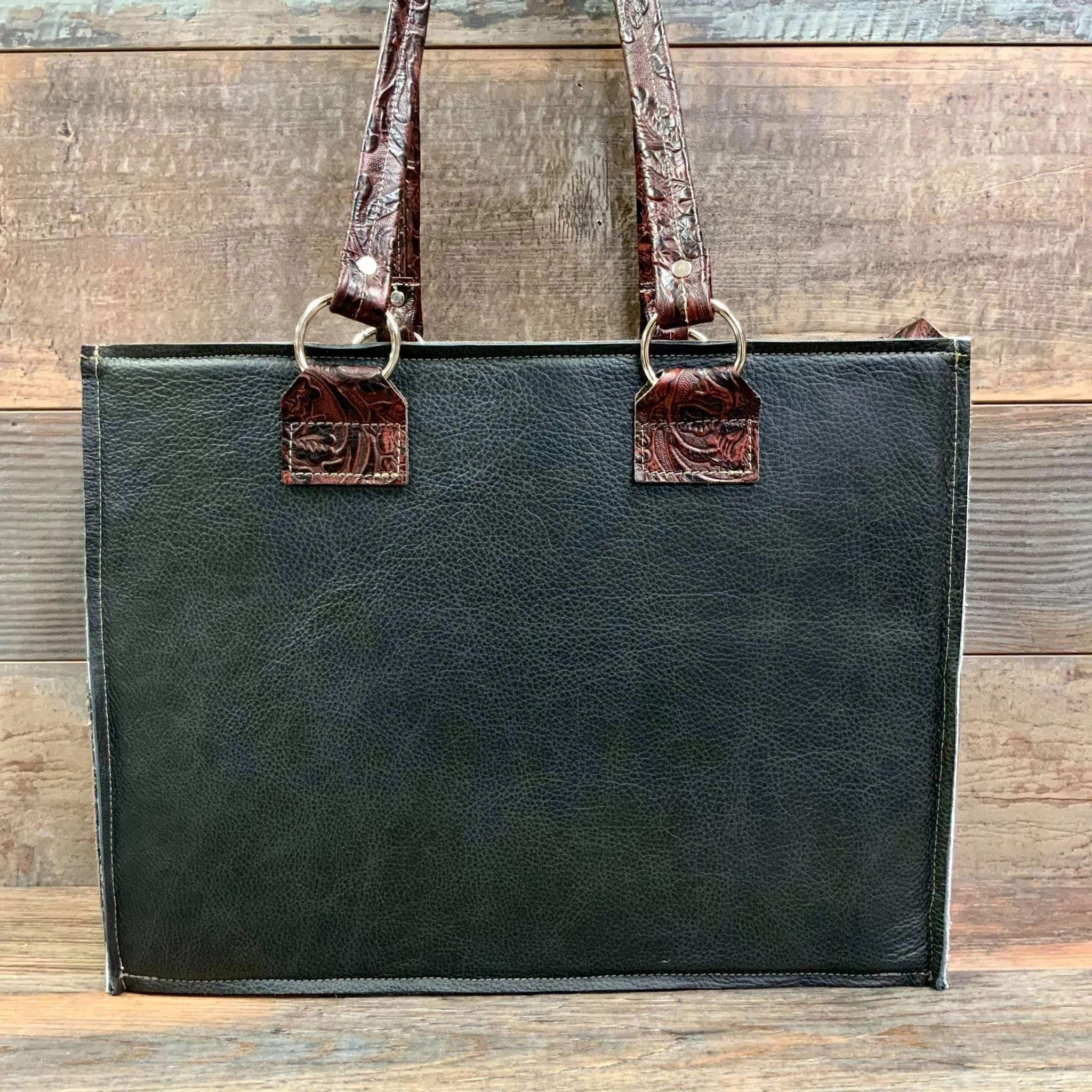Get Outta Town Tote - #22698