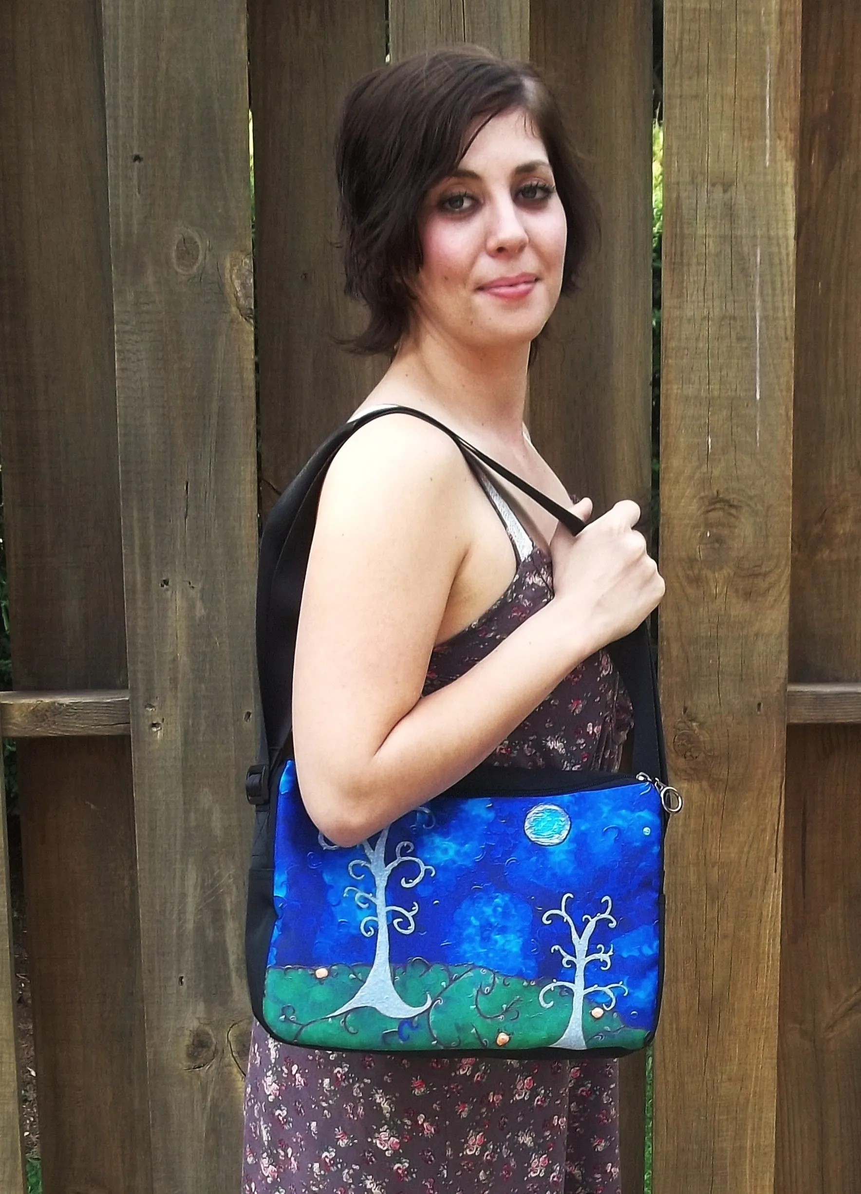 Humpback Whale Signature Messenger Bag- Enduring Intoner