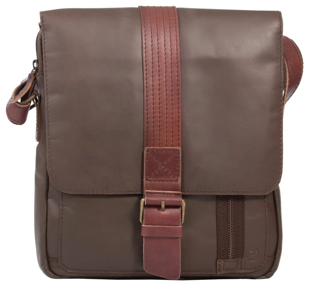 UBERBAG DARK BROWN LEATHER MILITARY SMALL N/S MESSENGER / MAN BAG